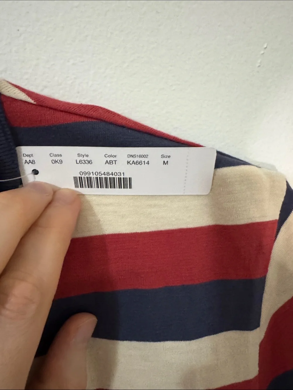 J. Crew Men’s Medium Slub Cotton Navy, Red & Cream Striped Short-Sleeve Tee NWT